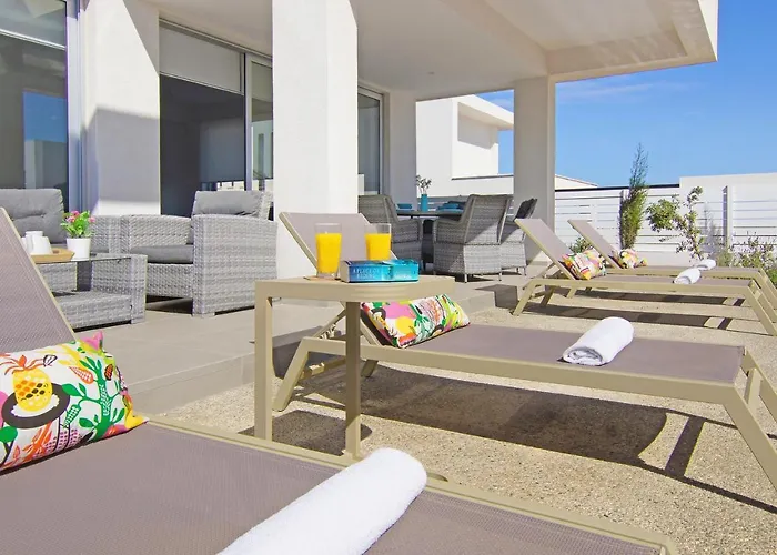 Vila Amelia Paralimni